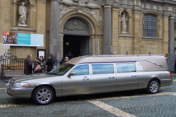 funeralco-begrafenisondernemer-lincoln-gold