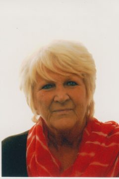 Liliane Hens