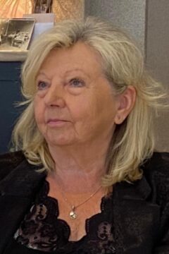 Suzanne Van de Moer